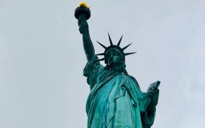 Las cinco claves para elegir un abogado de inmigración